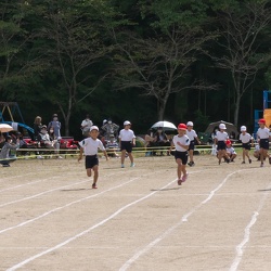 07_1・2年かけっこ