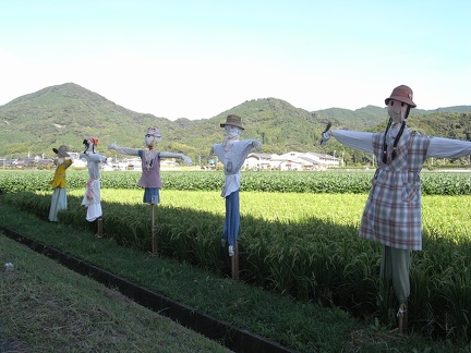 R0010327